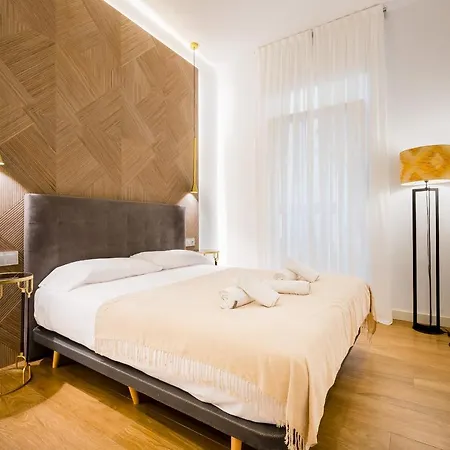 Apartamento En El Corazón De By Rentalsevilla *